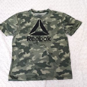 Reebok Green Camo workout shirt - Medium